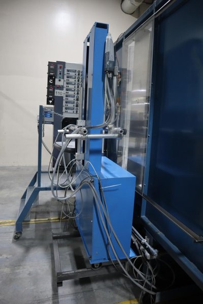 Therma-Tron-X Powder Coating Booth with Parker Ionics GX700M Elextrostatic Pain Controls- Auction Item