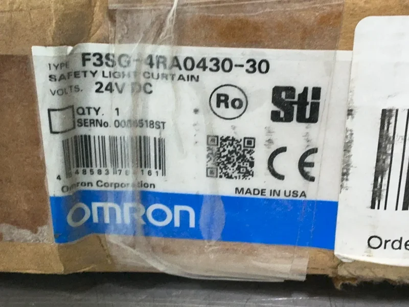 OMRON SAFETY LIGHT CURTAIN  -  F3SG-4RA0430-30