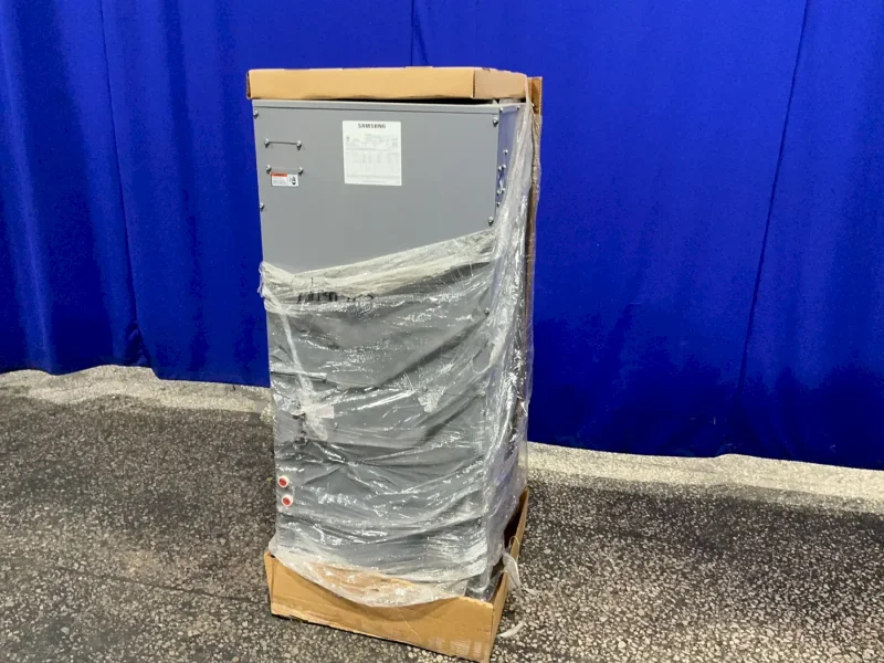 SAMSUNG AIR CONDITIONER  -  AM048TNZDCH/AA