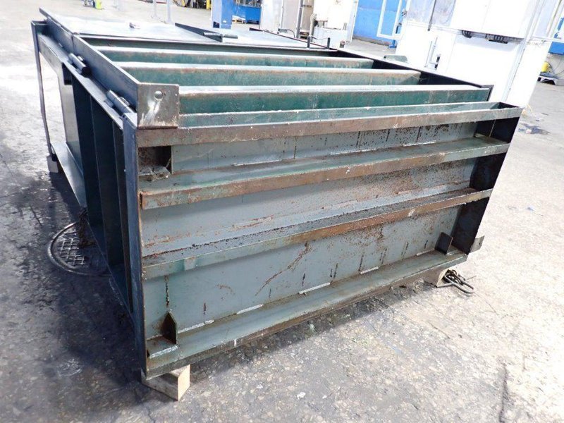 MARATHON EQUIPMENT CO 60" X 30" X 48" BALER  -  6030