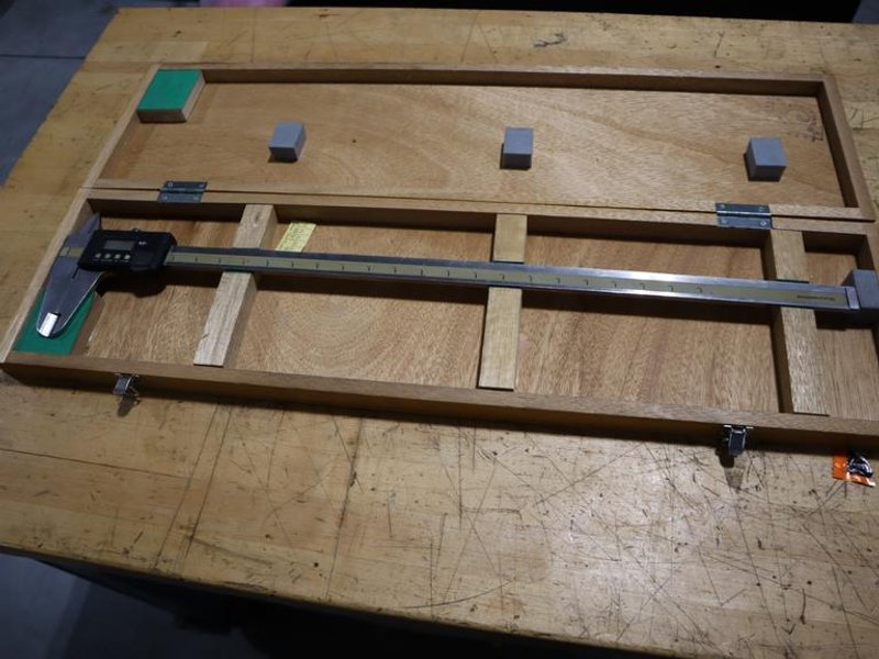 Mitutoyo Digimatic 24in Verneer Caliper- Auction Item