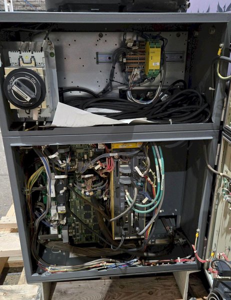 FANUC R-2000IB/210F + R30IB ROBOT ARM AND CONTROL CABINET USED