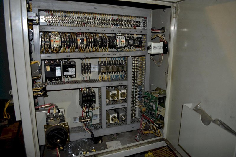 50 TON SUTHERLAND MARK 50 GAP FRAME PRESS, 4.3" STR, 10.6" DIE HEIGHT, 2.3" ADJ, 33" X 17.3" BA, 50-85 SPM VARI