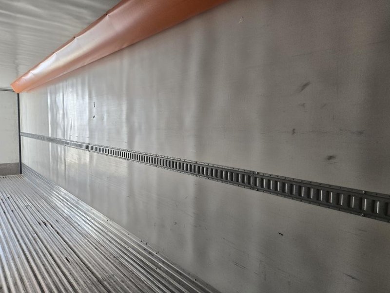 2023 Utility 53 x 102 1UYVS2530P6721507