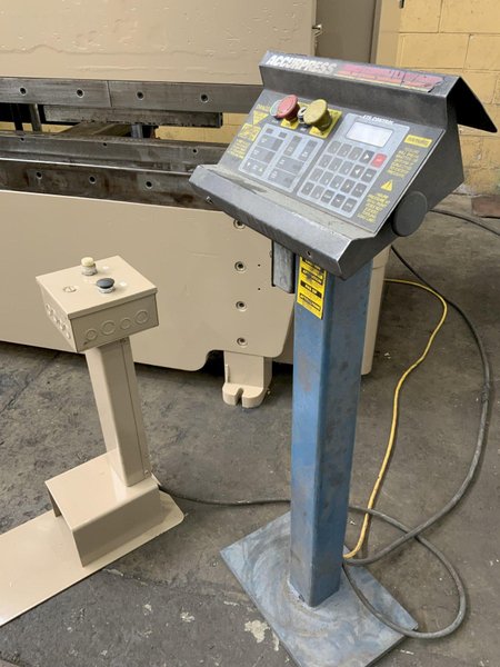 100 TON ACCURPRESS PRESS BRAKE: STOCK #80843