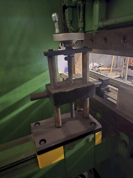 90 Ton x 12’ Cincinnati AS90 x 10 Hydraulic Press Brake, 1986 – Updated Electronics and Control