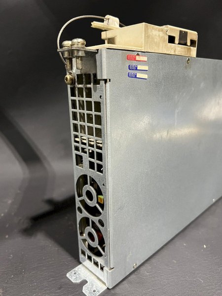 Siemens Simodrive CNC Servo Drive Unit 6FC5247-0AA00-0AA2 6FC52470AA000AA2
