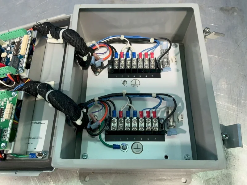 FORTVILLE FEEDERS FC-93 PLUS FEEDER CONTROL  -  121-8480