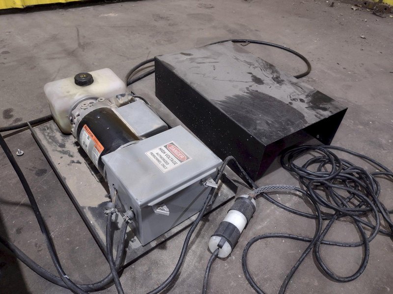 4,000 LBS X 48" X 40" ECONO LIFT MODEL SL2340 HYDRALIC SCISSOR LIFT TABLE: STOCK #20942