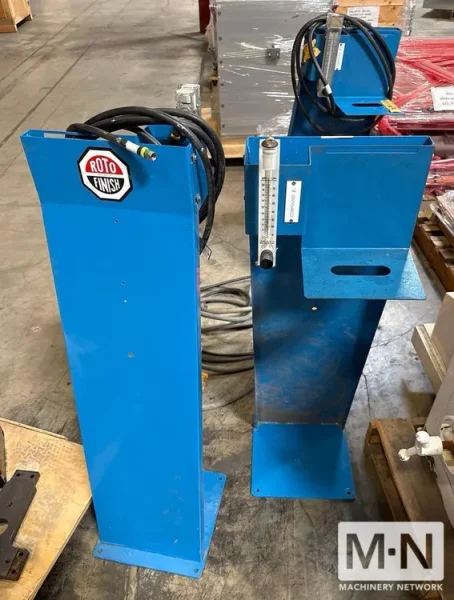 Hammond/CLM Vibetech VHTH -1748 Tub Type Vibratory Finisher
