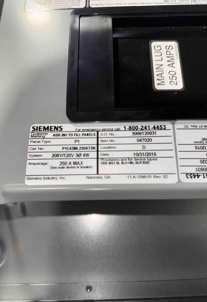 250 AMP SIEMENS CIRCUIT BREAKER PANEL WITH COVER: STOCK #23727