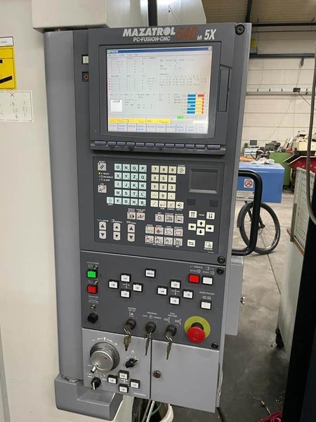 Mazak Variaxis 500-5X- X 510- Y 510- Z 460mm CNC 5 axes