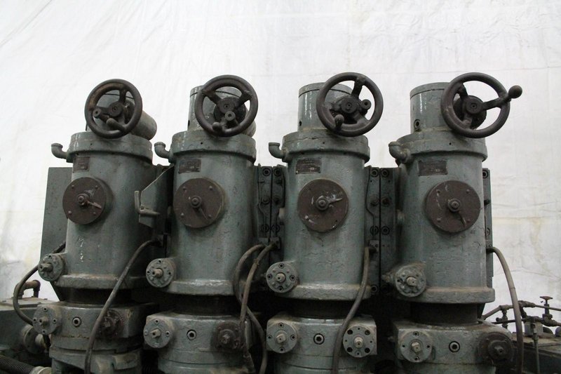 2' BLAW KNOX 6 ROLL MEDART MODEL MC SIZE 0 TUBE STRAIGHTENER: STOCK #65