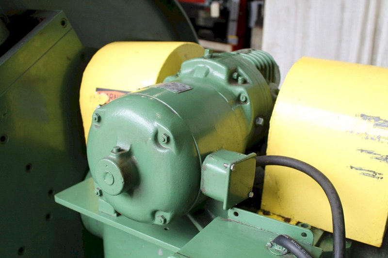 4000 LB x 12" AUTOMATIC FEED DOUBLE END COIL REEL: STOCK #72177