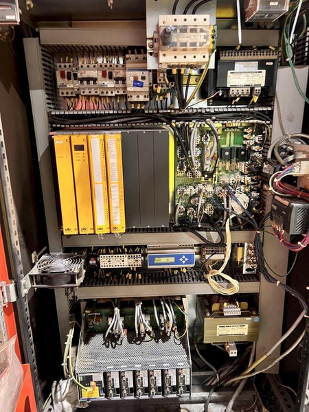 110 TON x 10' AMADA MODEL #HFE100-3S CNC HYDRAULIC PRESS BRAKE, 2001: STOCK #21984