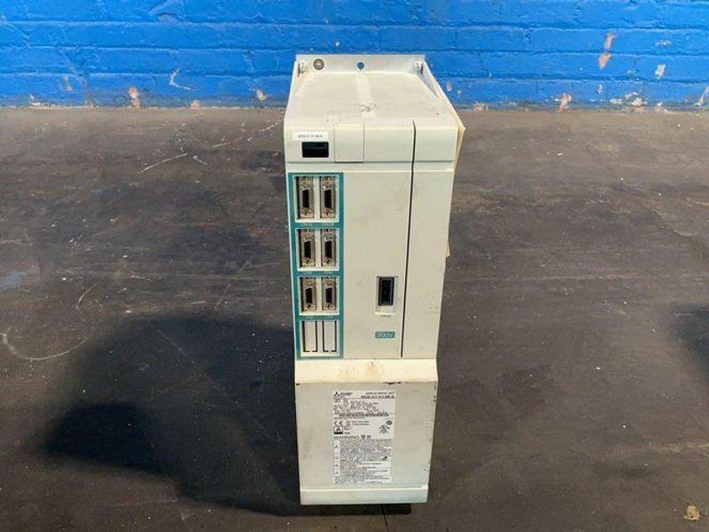MITSUBISHI 9 KW SERVO DRIVE UNIT  -  MDS-C1-V1-90-N