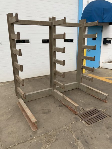 6 ARM X 18" WIDE CANTILEVER STYLE RACK: STOCK #80931