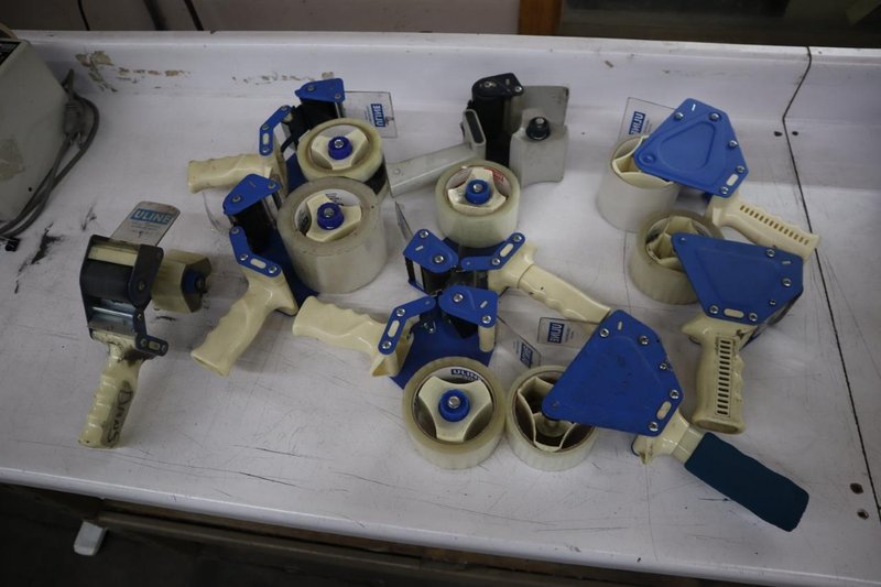 Uline (9) Tape Guns- Auction Item