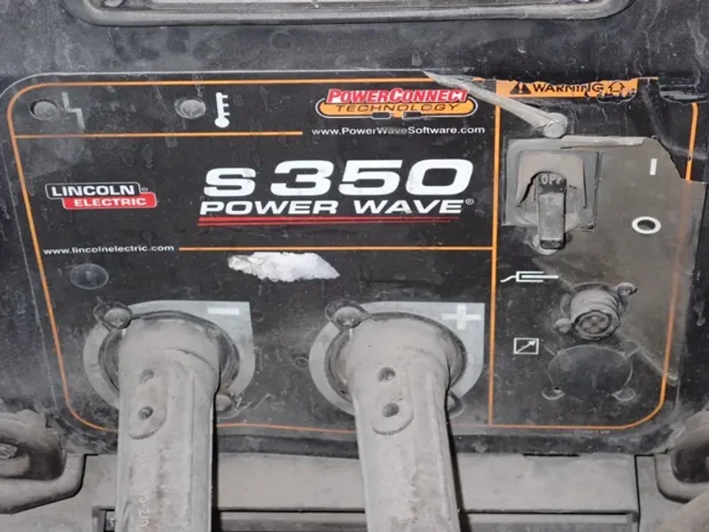 LINCOLN 350 AMP WELDER  -  POWER WAVE S350