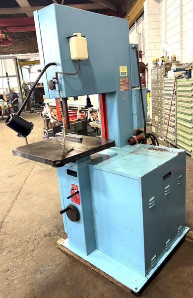 20" DoAll Vertical Band Saw 2013-V, 13" Under Guide, 55-2200 FPM, 26" x 26" Tbl., Clean