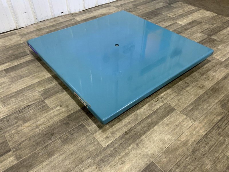 2000 LB ADVANCE LIFTS NON POWERED ROTARY TABLE: STOCK #80701