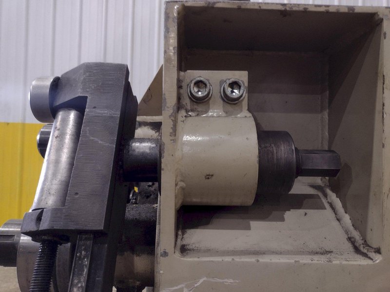 2" X 2" X 1/4" IMCAR MODEL #CPHV60 ANGLE PROFILE BENDING ROLL: YOBRO #25021