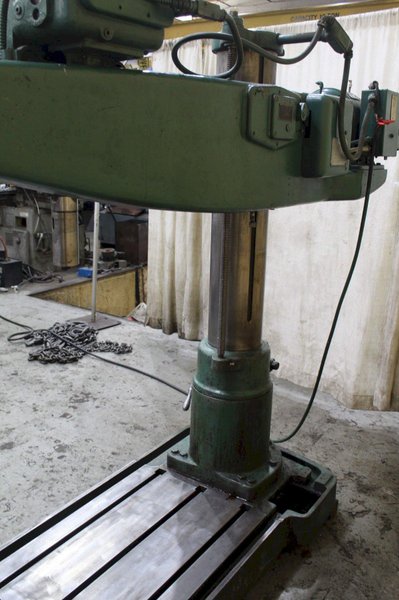 3&#039; X 9&#039; CINCINNATI BICKFORD RADIAL DRILL; STOCK #72420