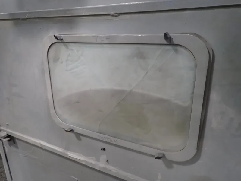 65" X 65" X 24" BLAST CABINET