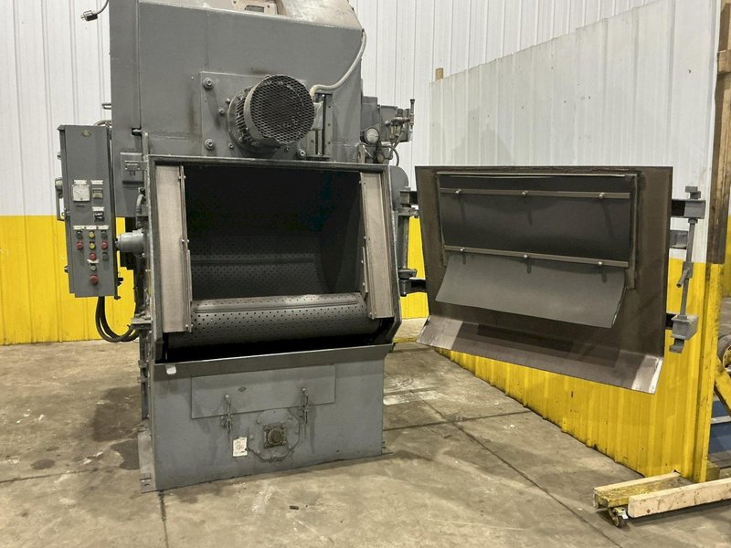5 CU FT X 15 HP WHEELABRATOR TUMBLAST RUBBER BELT SHOT BLAST CABINET: YOBRO #25013