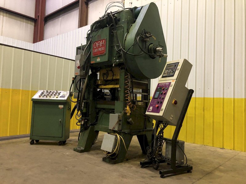 60 TON OAK MODEL #30-LP-60 HIGH SPEED LAM PRESS: STOCK #13135
