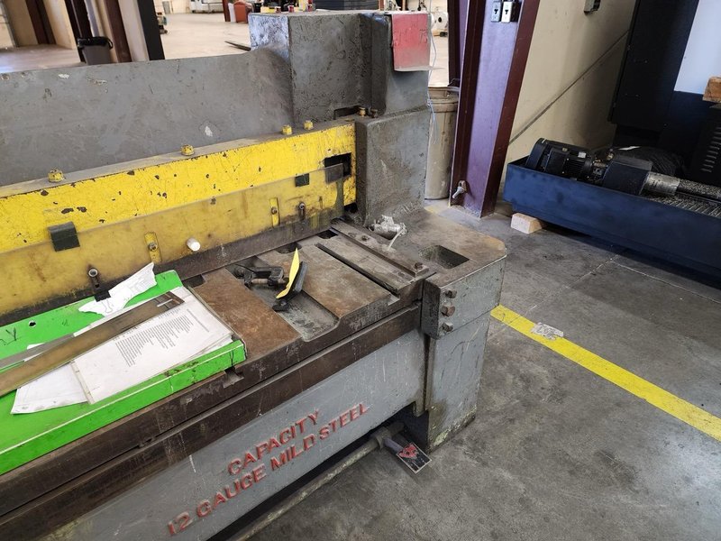 12Ga x 12′ Niagara 612 Mechanical Shear – Front Sheet supports, Cnc Backgauge