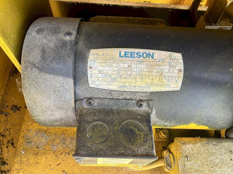 1000 LB AIR TECHNICAL INDUSTRIES MODEL # ZL3PC4848E  ZERO LOW LIFT TABLE: STOCK #78001