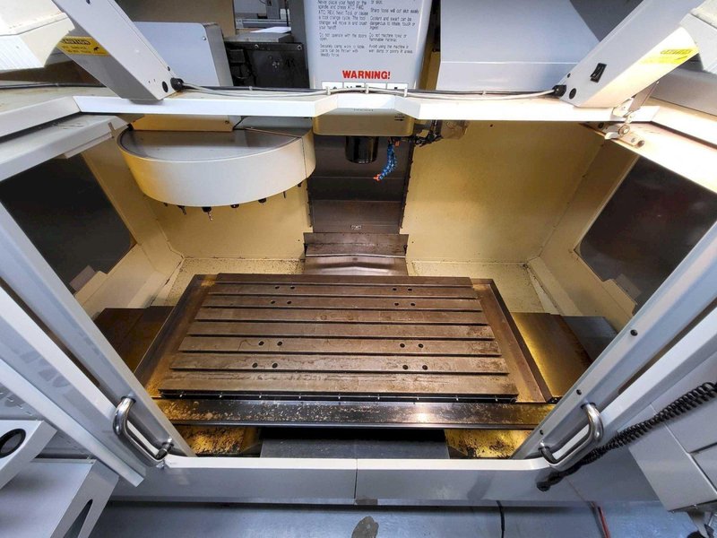 Haas VF-3BYT CNC VMC, 2009 – Chip Auger, Programmable Coolant Nozzle, High Intensity Lighting