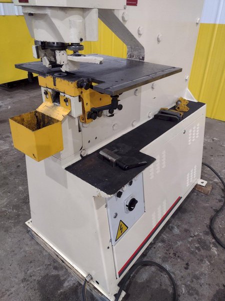 60 TON GEKA PUMA MODEL #55S SINGLE END HYDRAULIC PUNCH: STOCK #20638