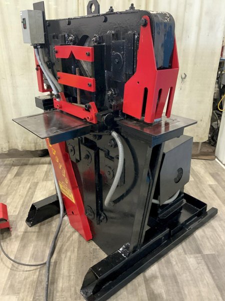 100 TON EDWARDS JAWS IV HYDRAULIC IRONWORKER: STOCK #80687
