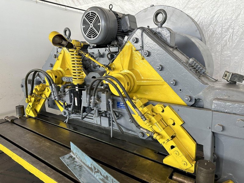 KLING MODEL 3 DOUBLE SIDED MULTI-PURPOSE SHEAR. STOCK # 0303018