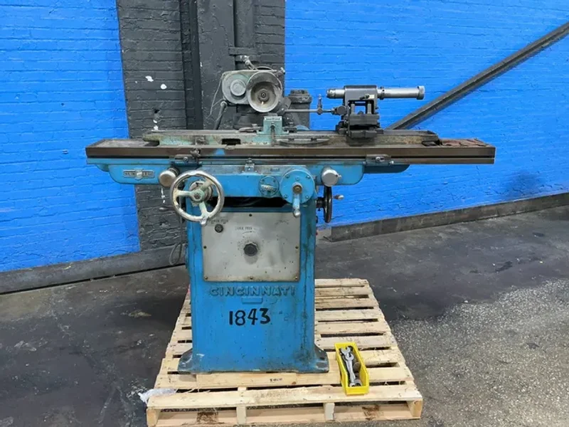 CINCINNATI 6” X 44” TOOL GRINDER