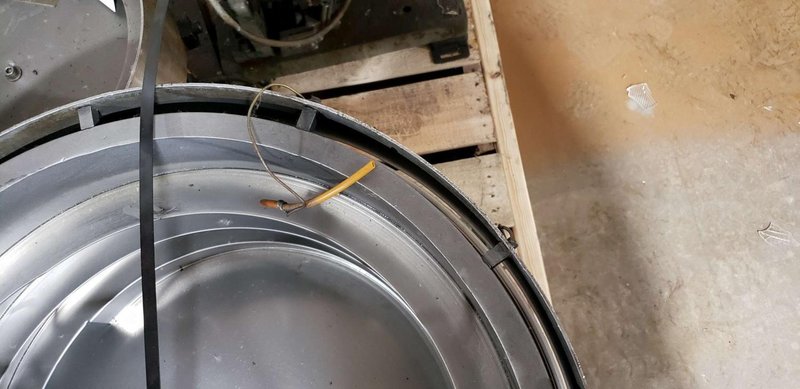 24″ CCW Feeder Bowl