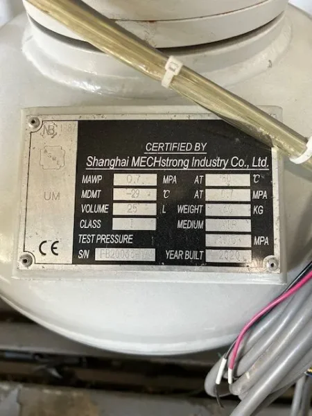 2023 FLOW MACH 200 3020 PIVOT | Waterjet Cutters