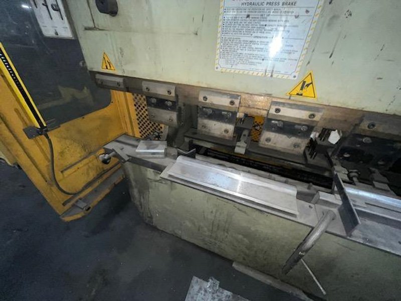 U.S. Industrial Machinery 88 Ton x 8&#039; Hydraulic Press Brake STOCK# 3879