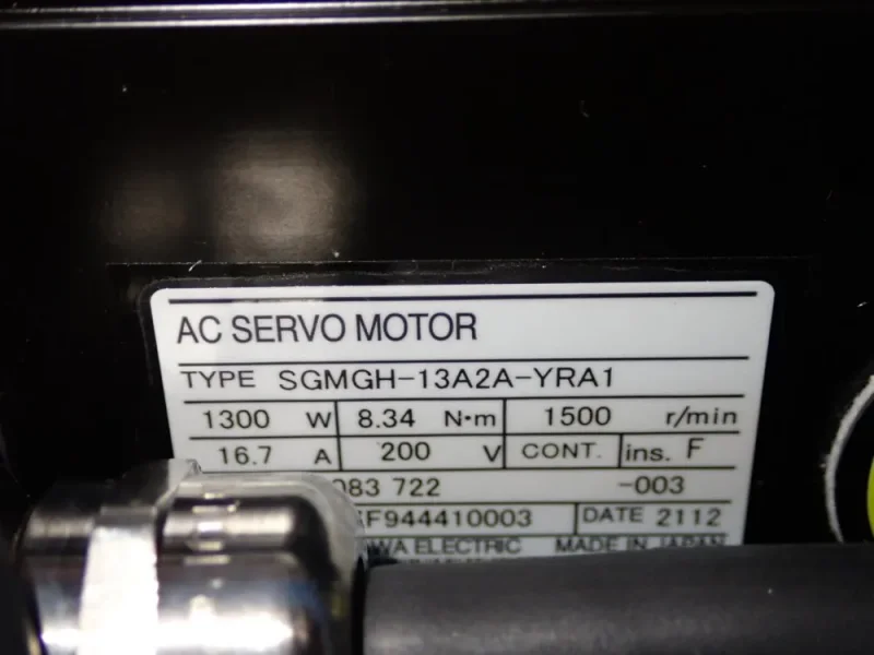 YASKAWA AC SERVO MOTOR  -  SGMGH-13A2A-YRA1