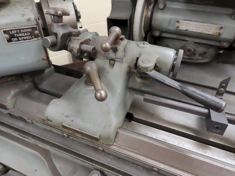 Brown &amp; Sharpe #13 Universal Tool and Cutter Grinder, Motorized Workhead, ID Attachment- Auction Item