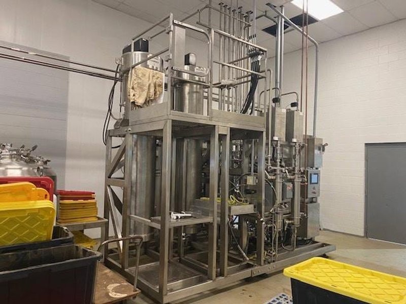 Isolate Systems CDMH.200-2X-2F Botanical CO2 Extraction System, 2021 – Less than 40 Hours