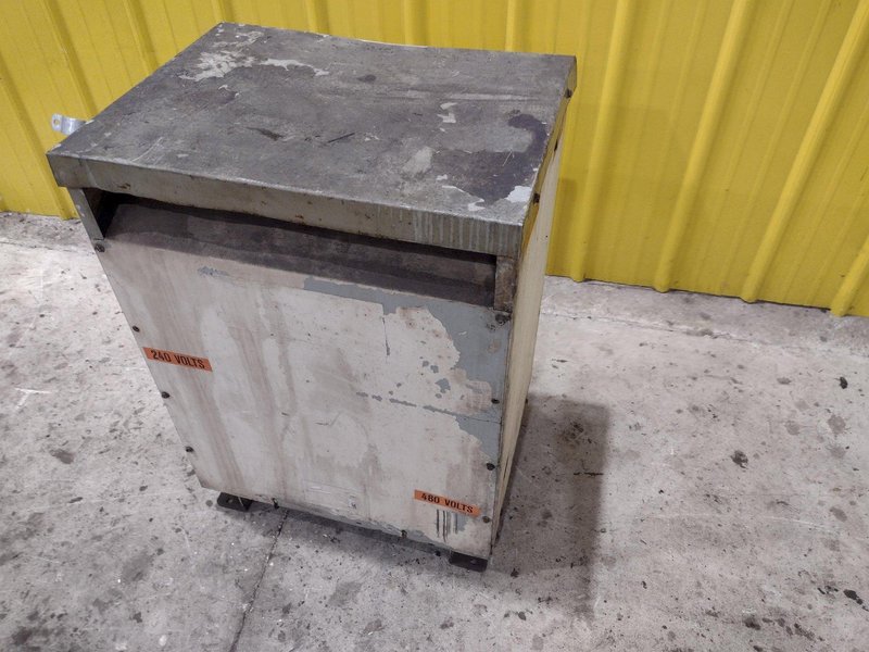 45 KW GENERAL ELECTRIC 480 &lt;-&gt; 240 VOLT TRANSFORMER: STOCK #23366