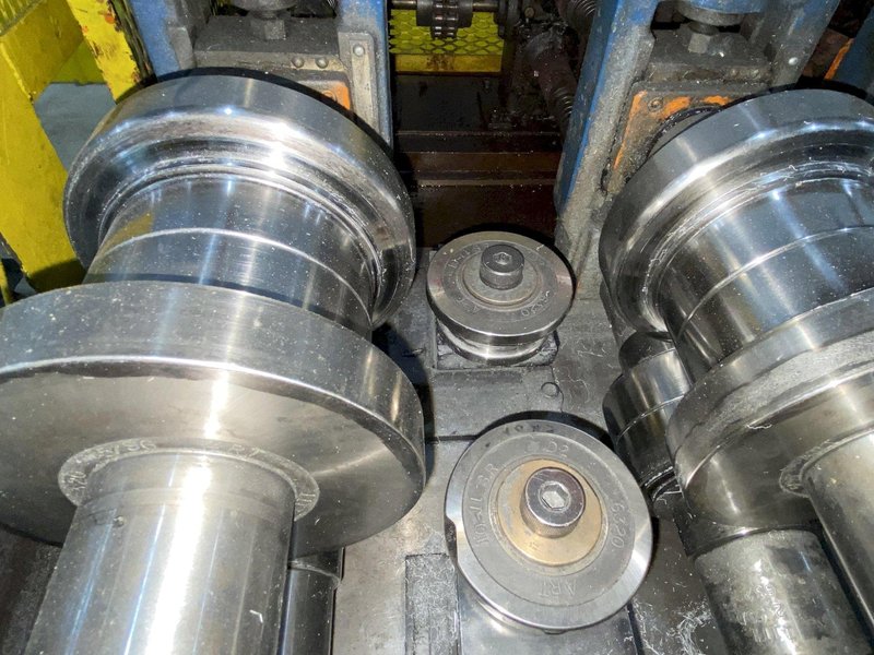 11 STAND X 1.5&quot; ARDCOR MODEL #M10E-R U-JOINT DRIVE ROLLFORMER 12&quot; ROLL SPACE: STOCK #20798