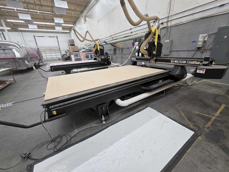 2022 Multicam Apex3R CNC Router (#5747)