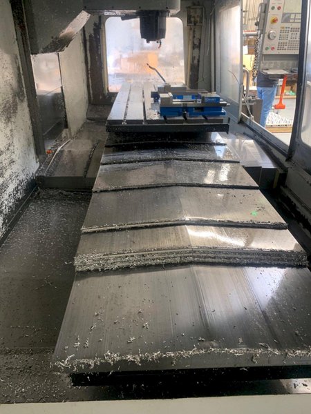 2007 HAAS VF-7/50 VERTICAL MACHINING CENTER stock: # 81088995