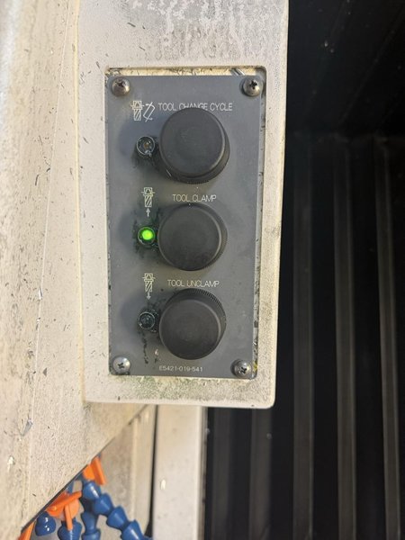 Okuma Genos M560-V VMC, 2013 – TSC, Probe, Rotary Table