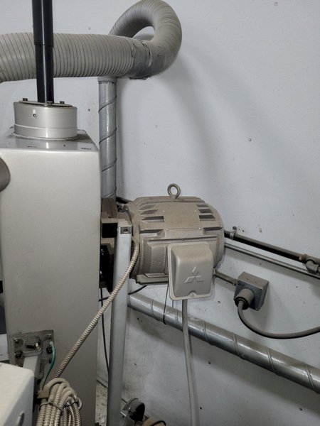 Okamoto 6" X 18" E6-18 Hand Feed Surface Grinder W/D.R.O.