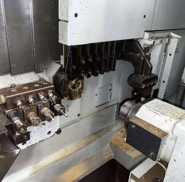 Star SR-20R CNC Swiss Screw Type Automatic Lathe – Bar Feeder